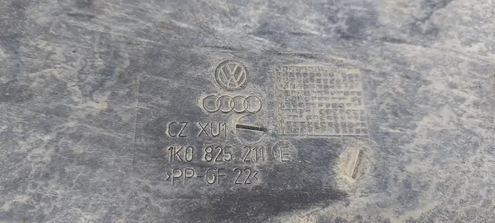 Audi A3/S3 8P (2003 - 2005) 1K0825211E Боковая защита днища — фото 5