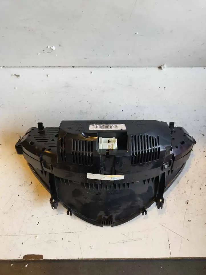 Mercedes-Benz E W211 (2002 - 2009)  A2115405611 Спидометр (приборный щиток)