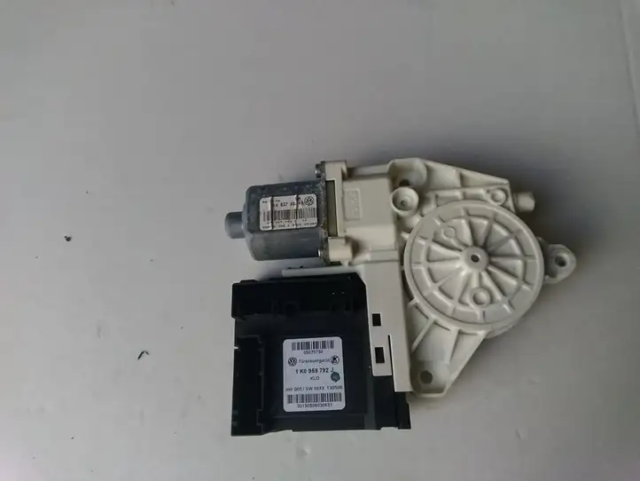 Volkswagen Golf V (2003 - 2009)  1K4837401AA электродвигатель переднего стеклоподъемника