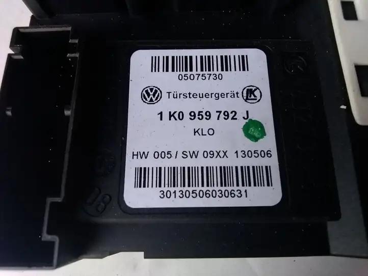 Volkswagen Golf V (2003 - 2009)  1K4837401AA электродвигатель переднего стеклоподъемника