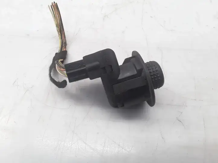 Ford Mondeo Mk III (2000 - 2007)  93BG17B676BA Включатель зеркал