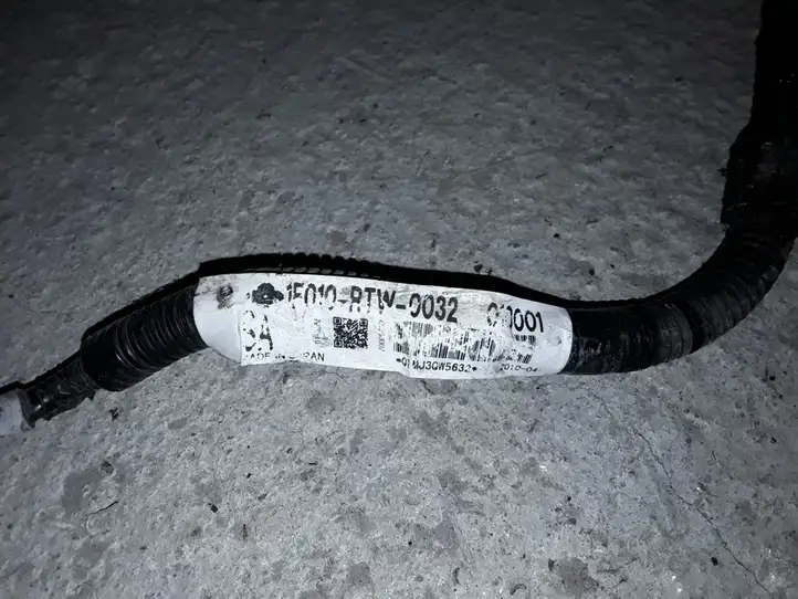 Honda CR-Z (2010 - 2016) 1F010RTW0032 Плюсовой провод аккумулятора — фото 5