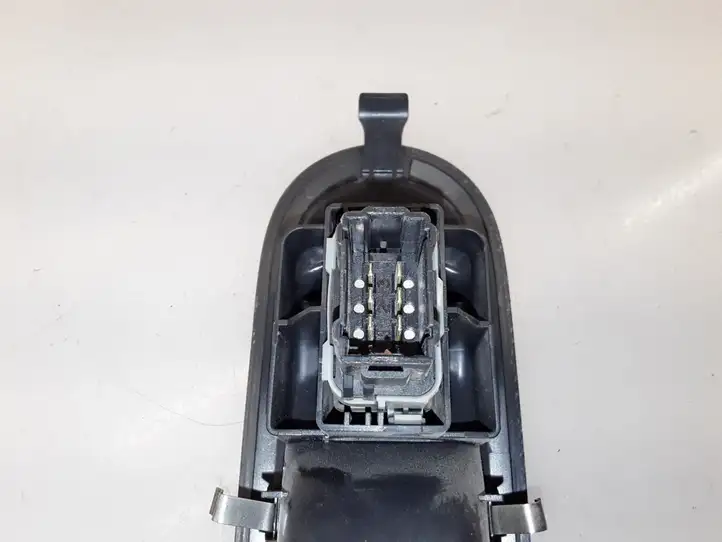 Renault Twingo II (2007 - 2014) 8200356517B Кнопка стеклоподъемников — фото 3