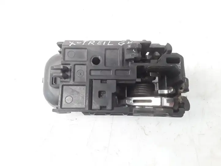 Nissan X-Trail T30 (2001 - 2007) Внутренняя ручка задней двери — фото 2
