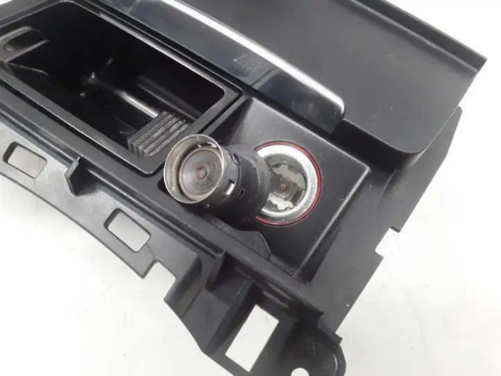 Audi A5 8T 8F (2007 - 2011) 8K0857951 Передняя пепельница — фото 4