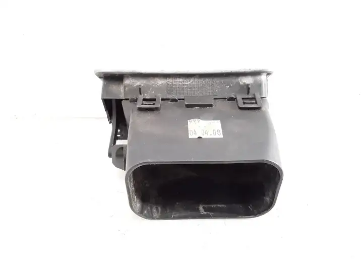 Peugeot 307 (2005 - 2008) 9634498977 Боковой воздушный дефлектор — фото 2