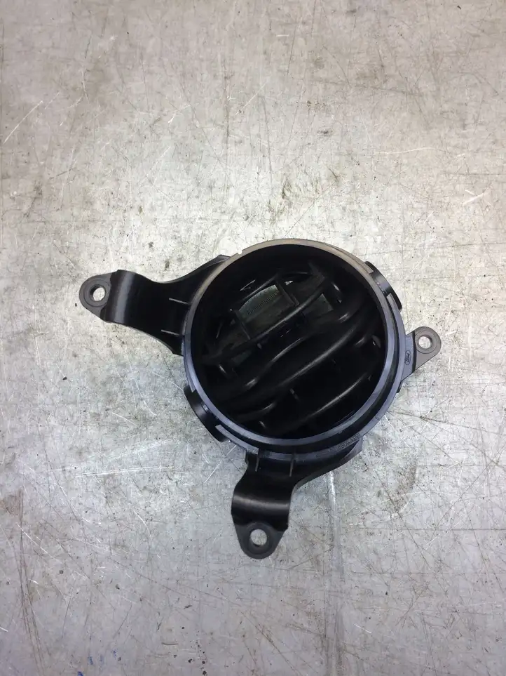 Ford Fiesta (2000 - 2005) 2S6HA018B09AEW Боковой воздушный дефлектор — фото 3