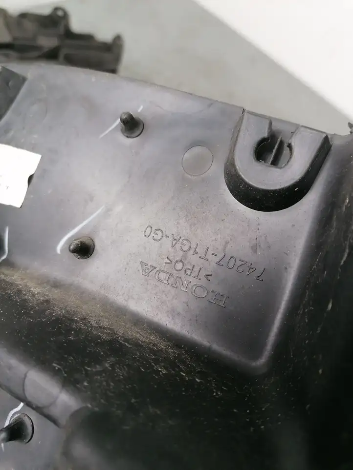 Honda CR-V (2012 - 2016) 74207T1GAG0 Дефлектор воздуха — фото 2