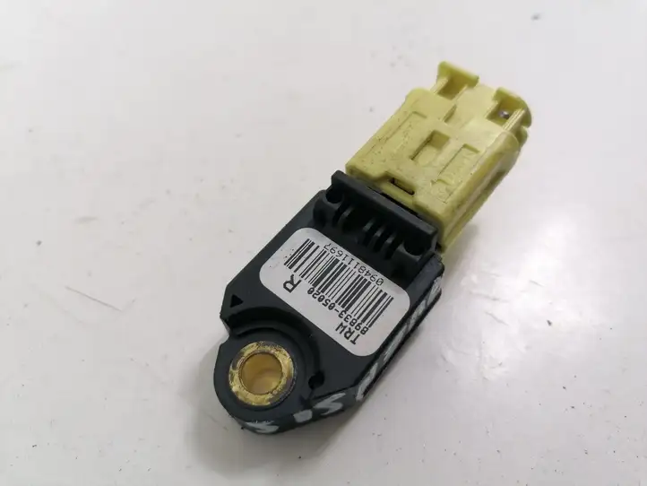 Toyota Avensis T250 (2006 - 2009) 8983305020 Датчик удара SRS — фото 1
