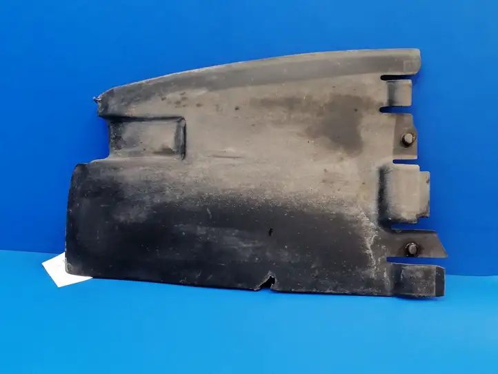 Opel Vivaro (2006 - 2014) 8200066884 Защита заднего бампера — фото 1