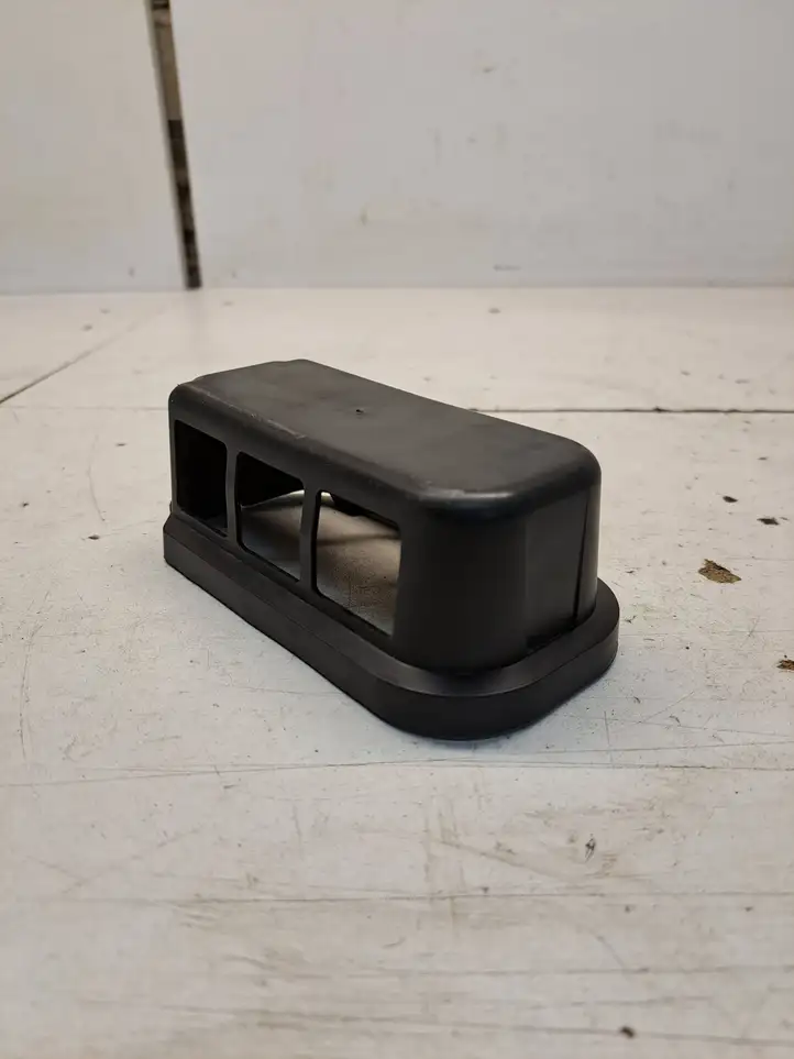 Mercedes-Benz Sprinter W907 W910 (2018 - ) 9018311845 Прочие внешние детали — фото 1