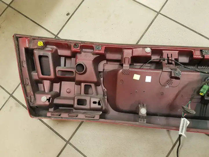 Citroen C4 I Picasso (2006 - 2013) 607977L1020466 Подсветка номера — фото 2