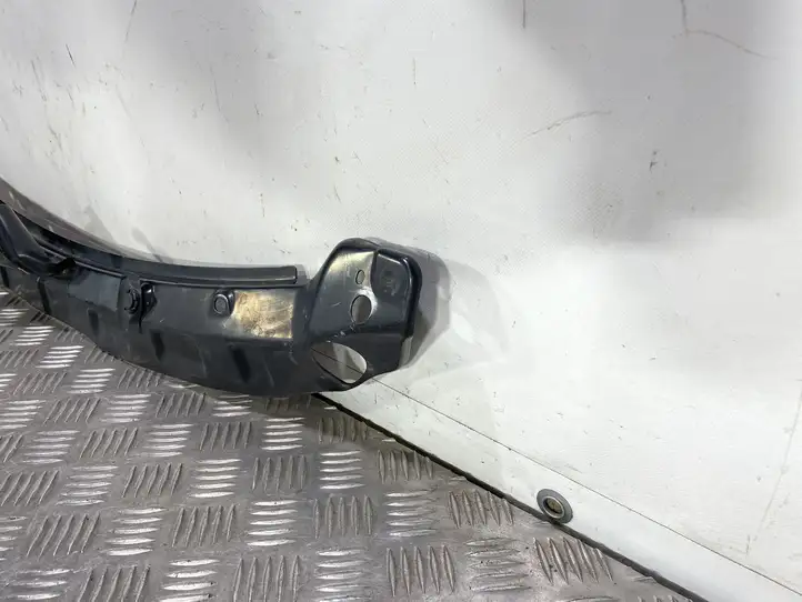 Subaru Ascent (2018 - ) Верхняя панель радиатора — фото 3