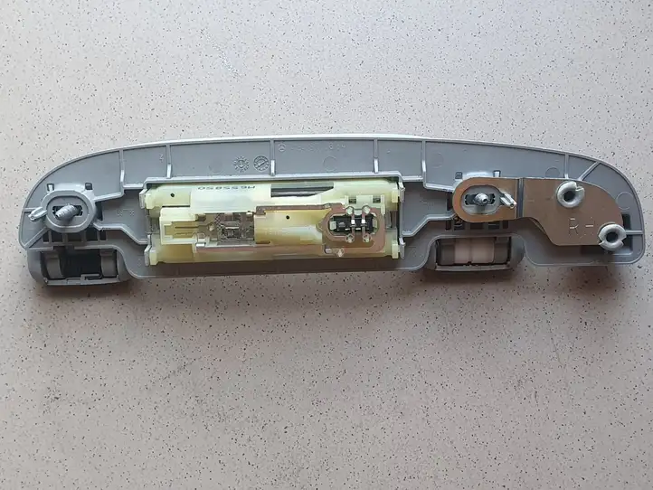 Mercedes-Benz GL X164 (2006 - 2012)  A1648100654 Задняя ручка