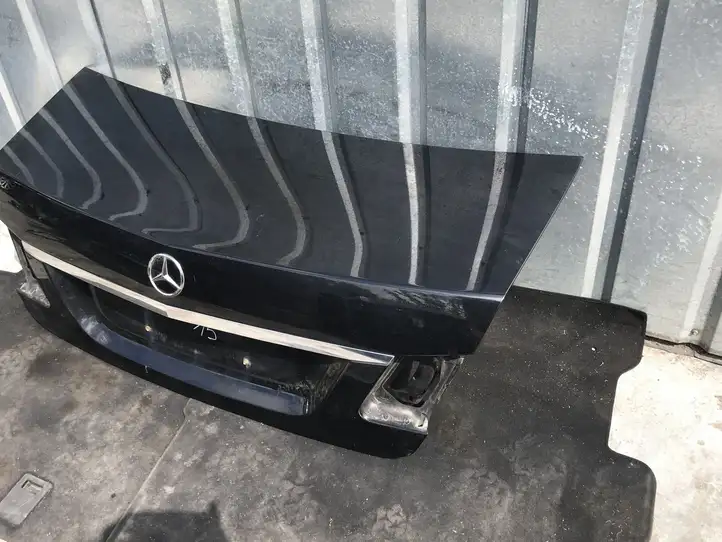 Mercedes-Benz E W212 (2009 - 2016) Крышка багажника — фото 6