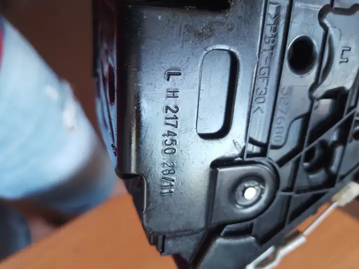 Skoda Yeti (5L) (2009 - 2012) 5K28370150 Замок передней двери — фото 5