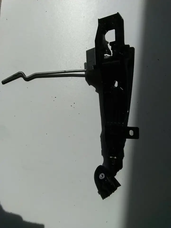Mazda 2 (2007 - 2010) Наружная ручка задней двери — фото 2