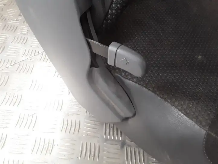 Citroen Xsara Picasso (1999 - 2012) Заднее сиденье — фото 5