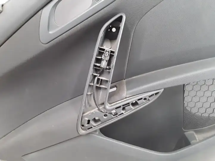 Peugeot 508 (2010 - 2014) 96876514ZE Обшивка задней двери — фото 4