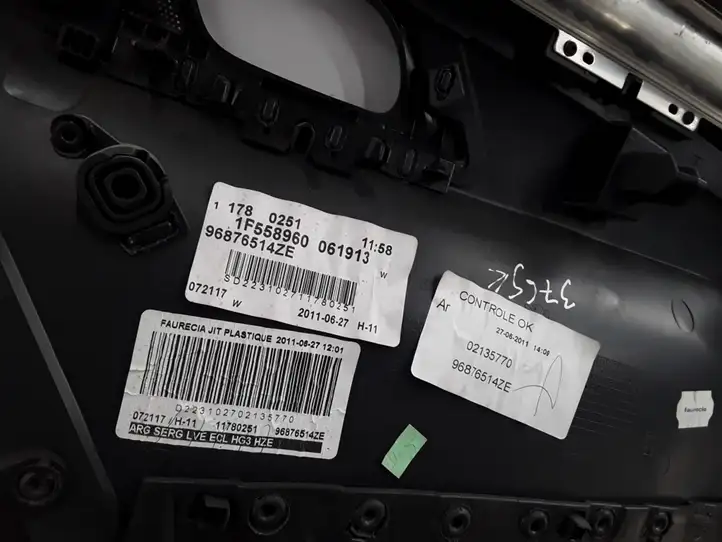 Peugeot 508 (2010 - 2014) 96876514ZE Обшивка задней двери — фото 8