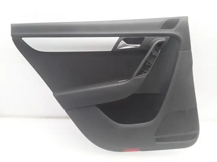 Volkswagen PASSAT B7 (2011 - 2014) 3AF867211 Обшивка задней двери — фото 1