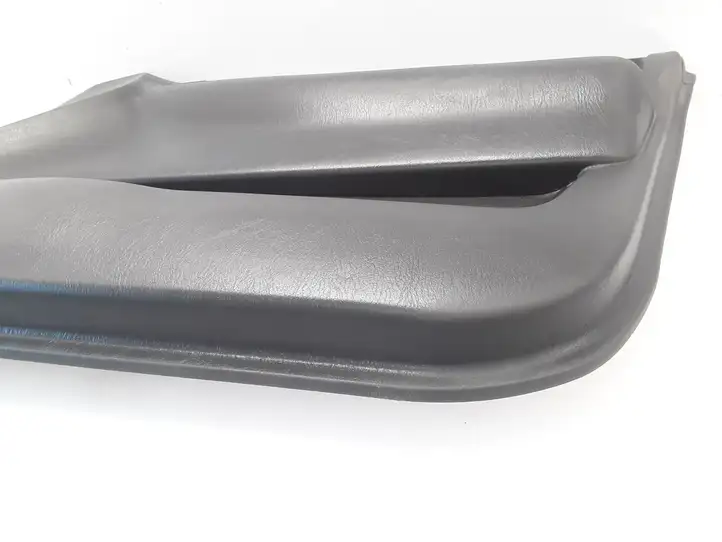 Toyota Corolla E120 E130 (2004 - 2007) 6776302070A Обшивка передней двери — фото 4