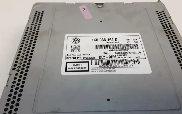 Volkswagen PASSAT B7 (2011 - 2014) 1K0035164D Магнитола / мультимедийная система — фото 3