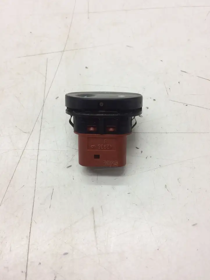 Ford Fiesta (2000 - 2005) 03153400 Блок кнопок стеклоподъемников — фото 2