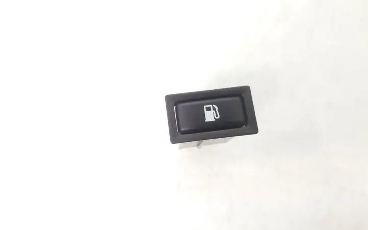 Toyota Avensis T250 (2003 - 2006)  156795 Включатель открытия топливного бака