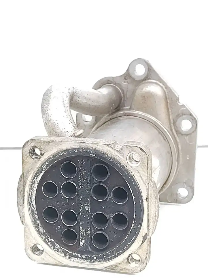 Nissan Qashqai (2006 - 2010) 8200729018 Охладитель клапана EGR — фото 4