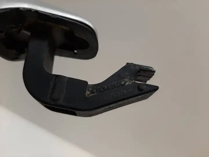 Volvo V50 (2004 - 2008) 30753785 Наружная ручка двери — фото 2