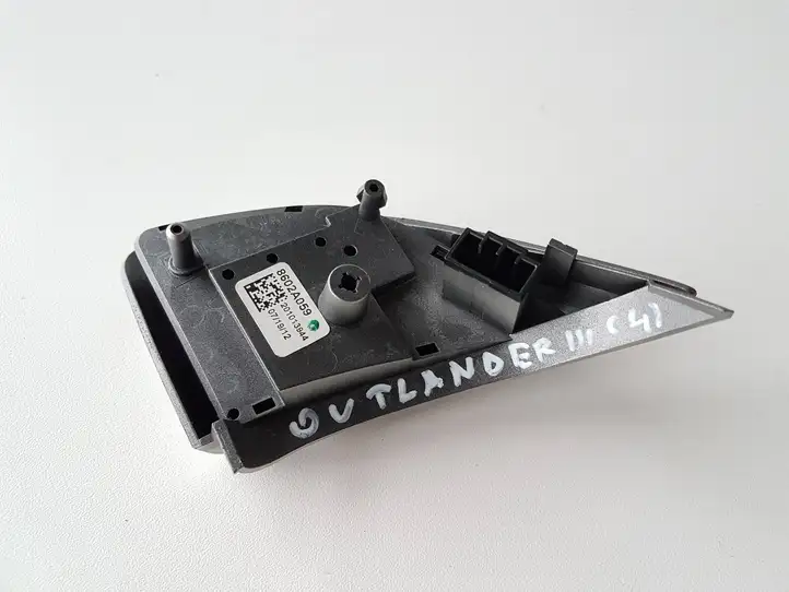 Mitsubishi Outlander (2012 - 2014) 8602A059 Кнопки на рулевом колесе — фото 4