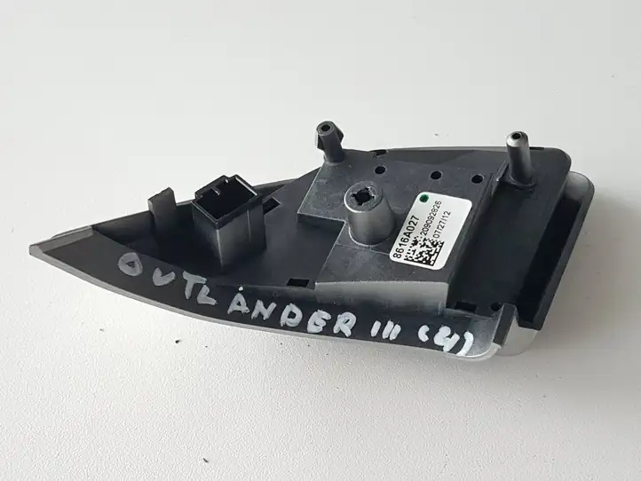 Mitsubishi Outlander (2012 - 2014) 8616A027 Кнопки на рулевом колесе — фото 5