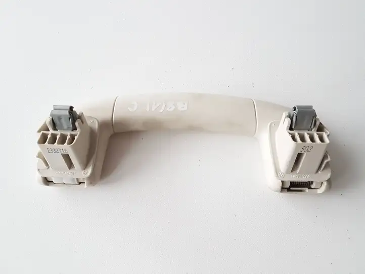 Volkswagen PASSAT B8 (2015 - )  3G0857607B Передняя ручка