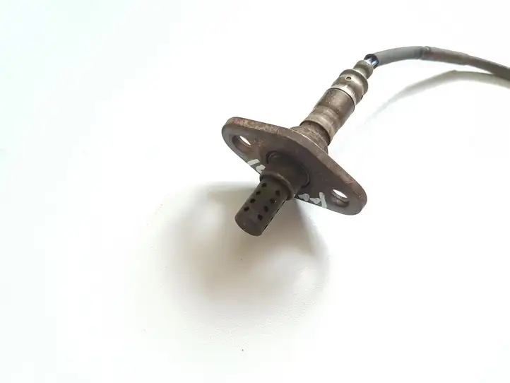 Toyota Land Cruiser (J100) (1998 - 2007) 8946560160 Лямбда-зонд — фото 3