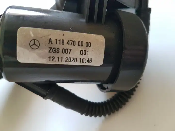 Mercedes-Benz CLA C118,X118 (2019 - ) A1184700000 Заливная трубка AdBlue — фото 6