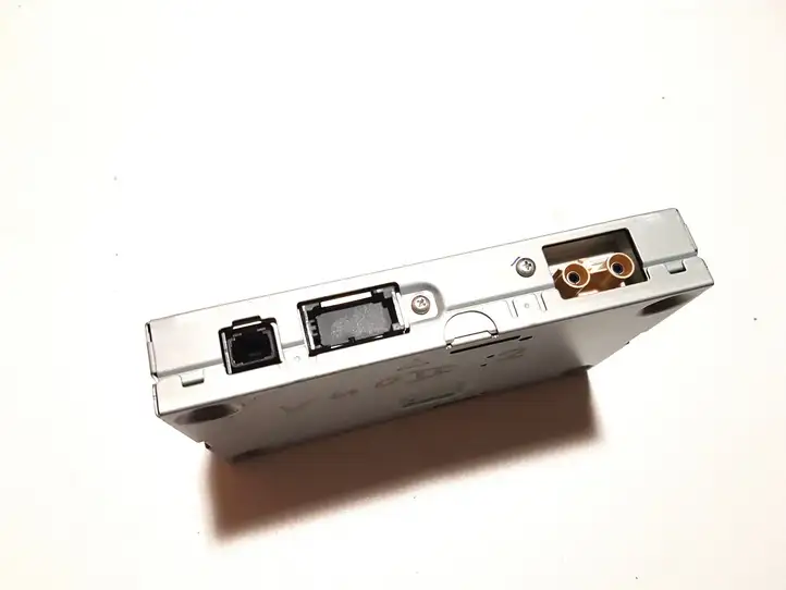 (2012 - 2016) 31409953AC Блок Hi-Fi аудиосистемы — фото 3