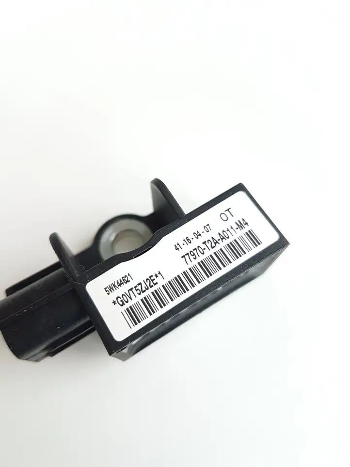 Honda CR-V (2012 - 2016) 77970T2AA011M4 Датчик удара SRS — фото 6
