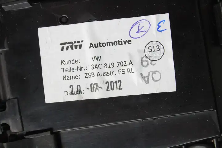 Volkswagen PASSAT CC (2008 - 2012) 3AC819702A Другая деталь консоли (туннеля) — фото 3