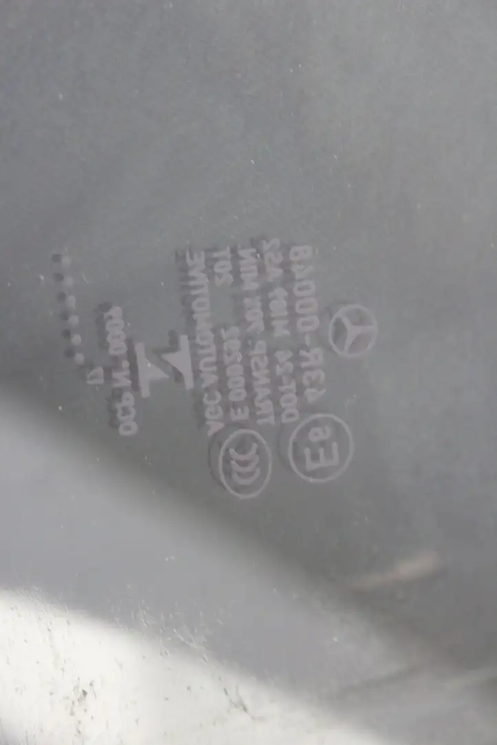 Mercedes-Benz A W177 (2018 - ) 43R00048 Стекло задней двери — фото 3
