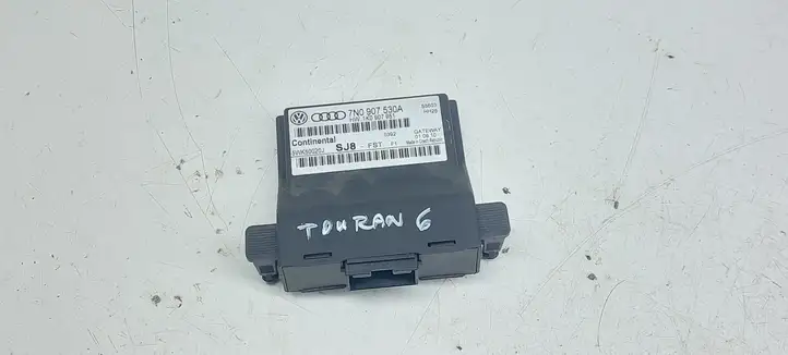 Volkswagen Touran II (2010 - 2016) 1K0907951 Модуль Gateway — фото 1