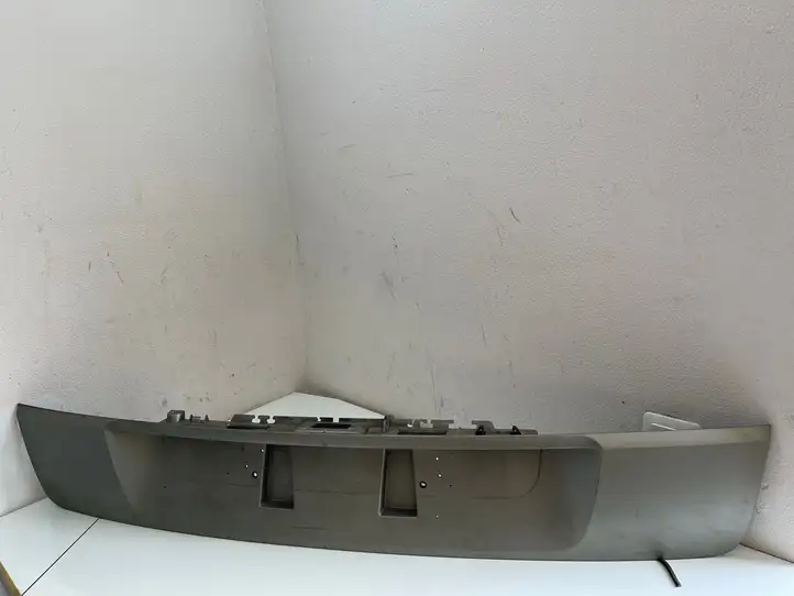 Renault Scenic II - Grand scenic II (2006 - 2009) 8200139781 Рамка номерного знака — фото 2