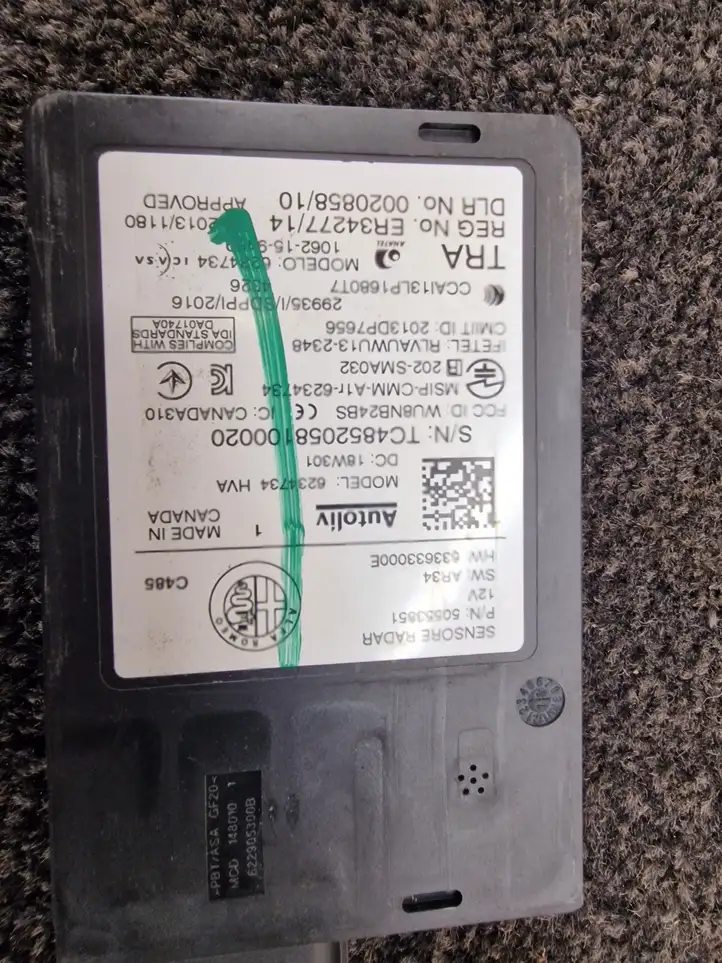 Alfa Romeo Stelvio Type 949 (2017 - ) 50553851 Радар контроля слепых зон — фото 3