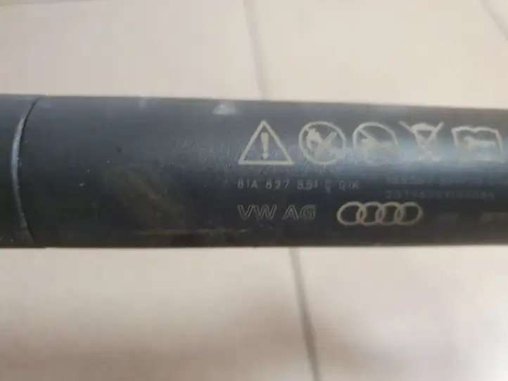 Audi Q2 - (2021 - ) 81A827851C Амортизатор крышки багажника — фото 2