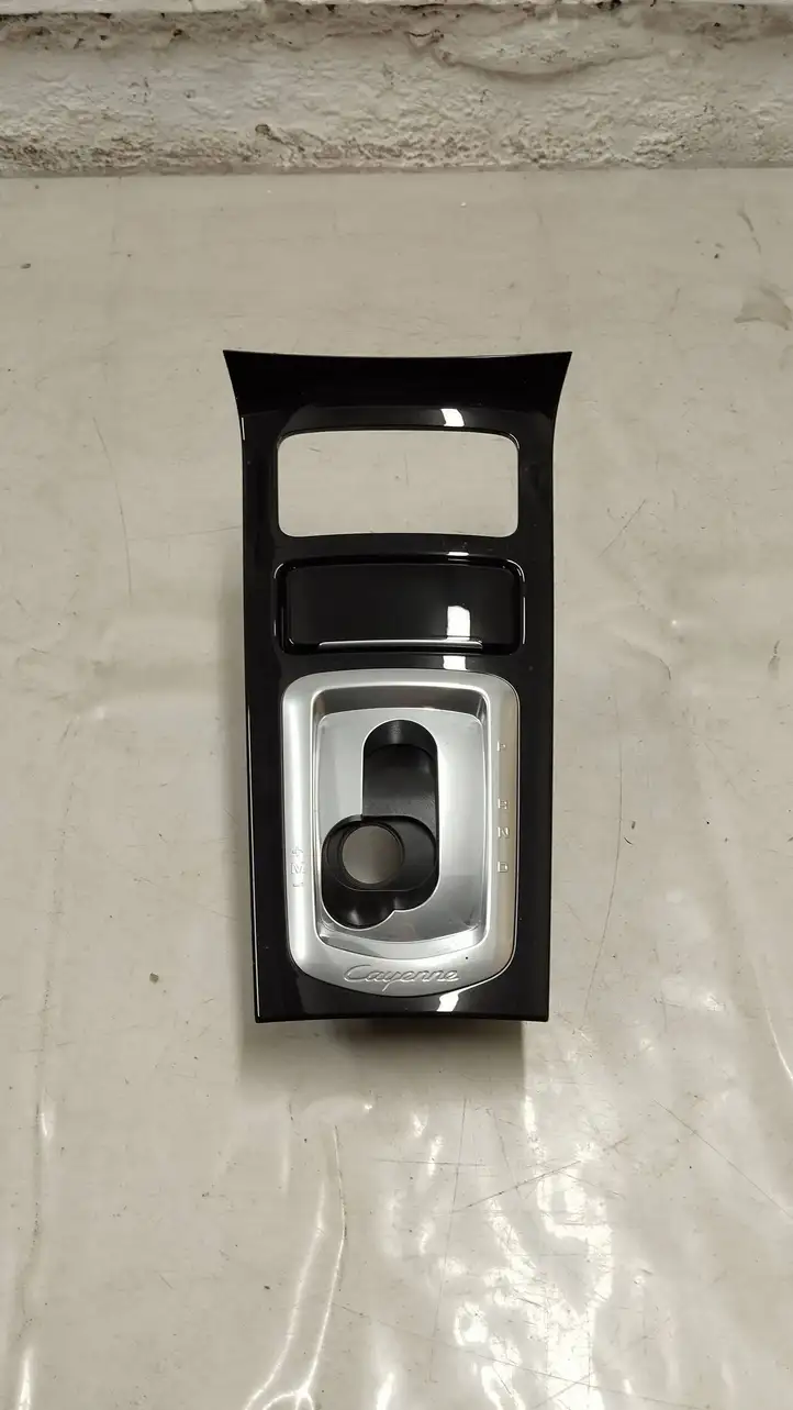 Porsche Cayenne (92A) (2011 - 2017)  7p5863324 Рамка рычага переключения передач