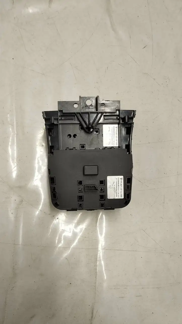 Porsche Cayenne (92A) (2011 - 2017)  7p5927127 Включатель регулировки высоты / жесткости ходовой части