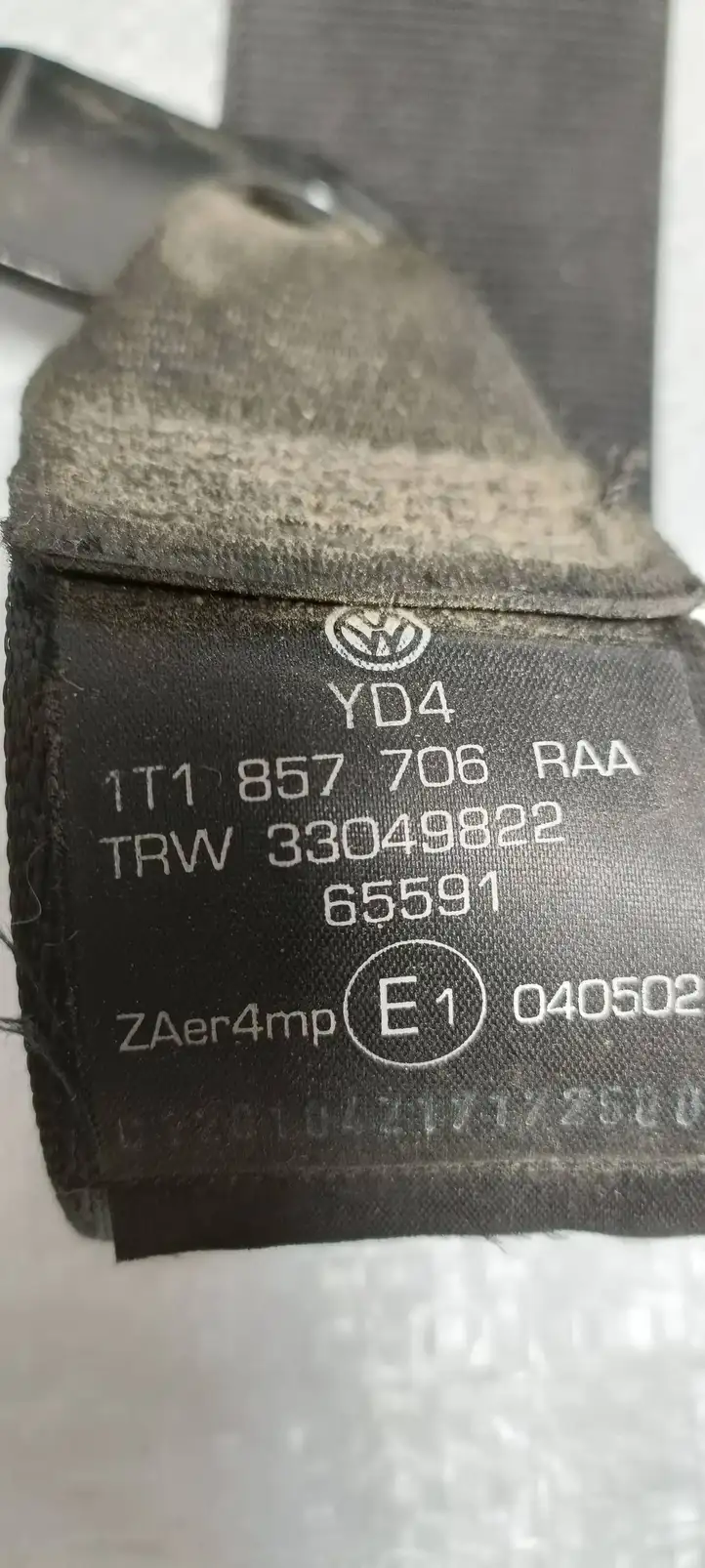 Volkswagen Touran I (2003 - 2010) 1T1857706RAA Передний ремень безопасности — фото 4