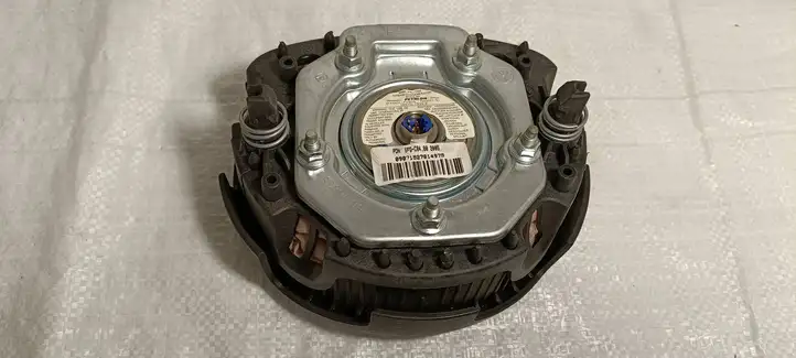 Volkswagen Touran I (2003 - 2010) 1T0880201a Подушка безопасности руля — фото 4
