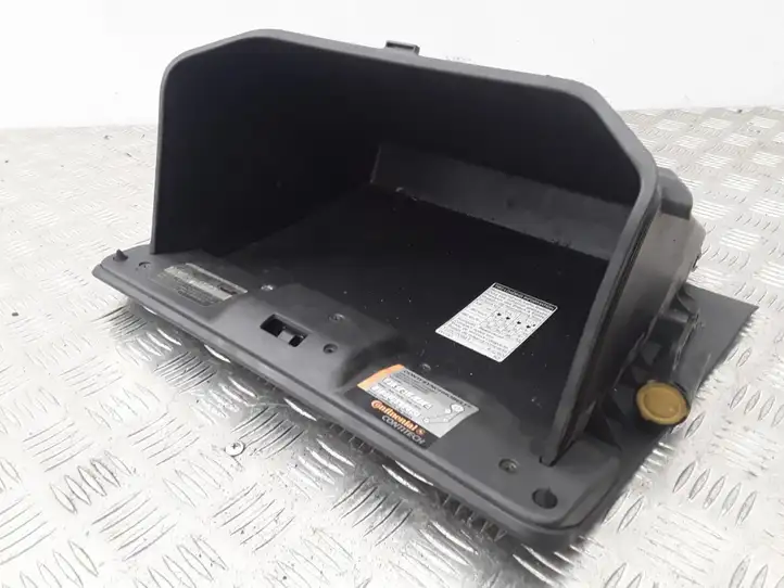 Toyota Corolla Verso AR10 (2004 - 2009) 555510F010 Вещевой ящик — фото 5