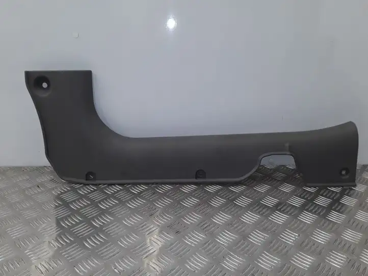 Kia Rio (2002 - 2005) K30A68710 Внутренняя отделка переднего порога — фото 1